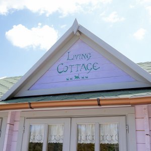 Living Cottage